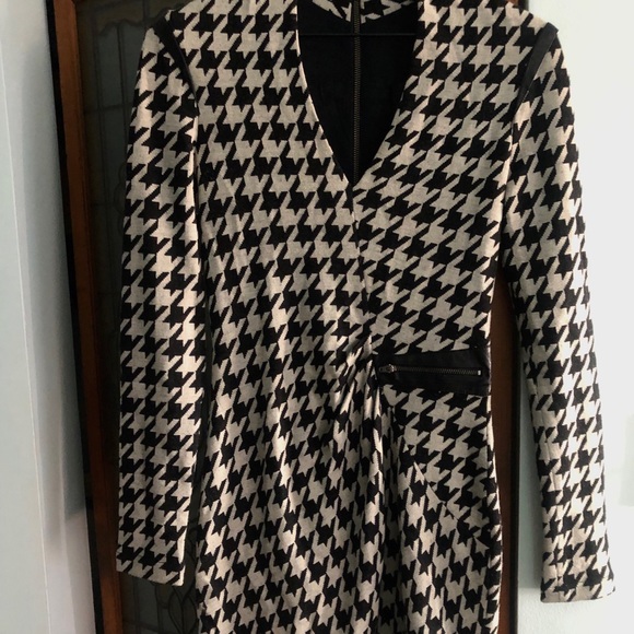 Yigal Azrouël New York Houndstooth Designer Dress - Picture 2 of 7